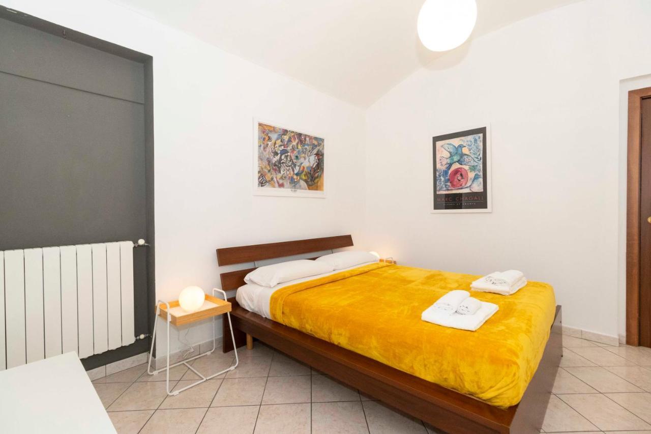 Apartment Colourful Flat San Donato *