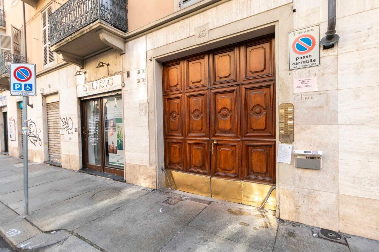 Colourful Flat San Donato *